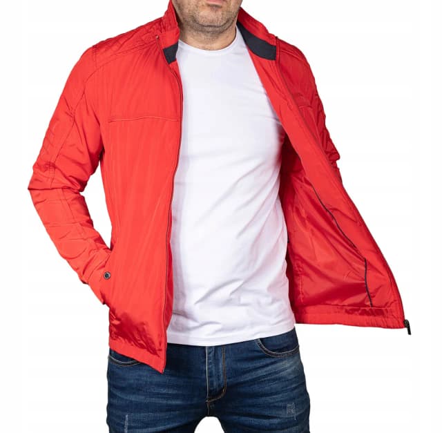 Elegancka kurtka wiatrówka męska - stylowe modele na każdą okazję