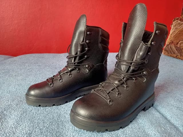 Buty wojskowe 28.5 jaki to rozmiar – przeliczenie na inne systemy rozmiarów