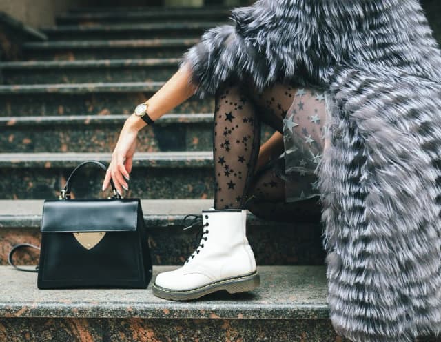 Gdzie kupić modne obuwie? Odkryj najnowsze trendy i oferty